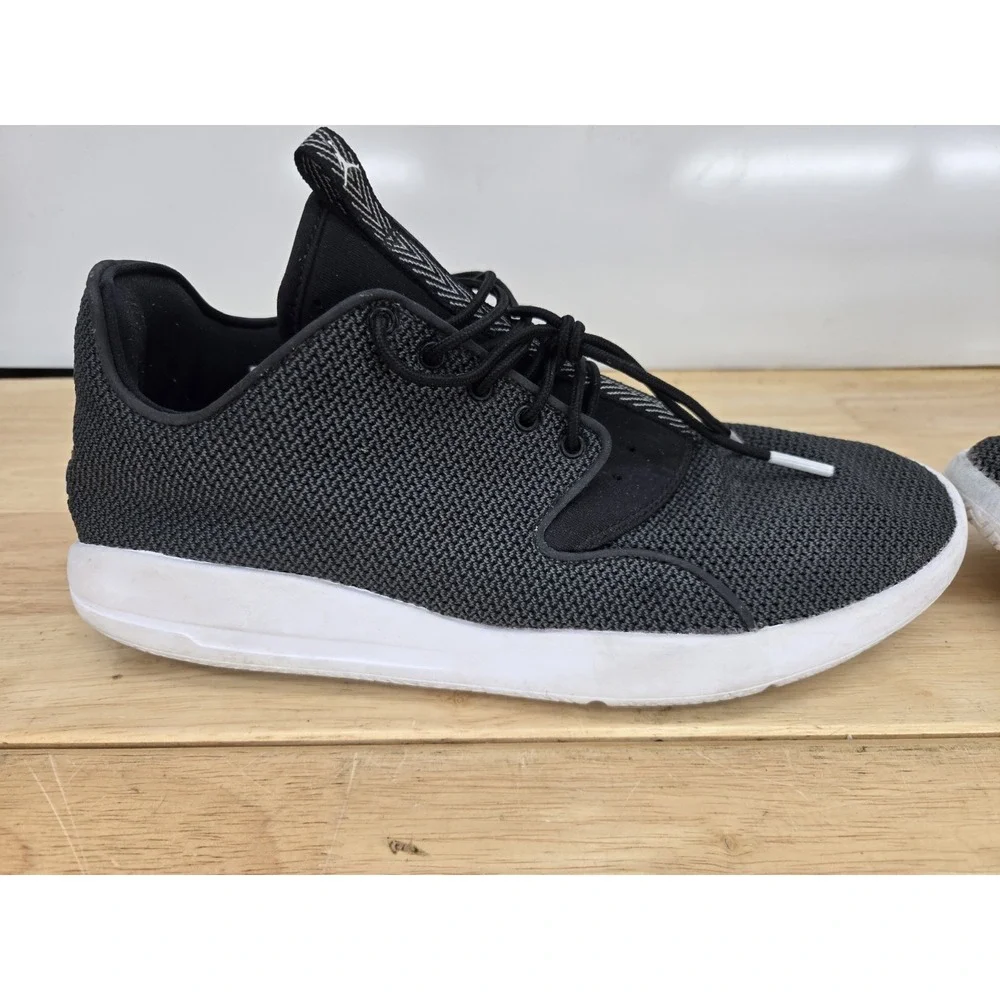 Jordan Eclipse Black/White Sneakers Mens Size 9.5,  724010-010
